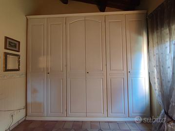 Armadio sei ante stile shabby 