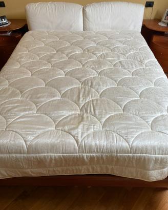 Coperta matrimoniale in lana merinos e raso