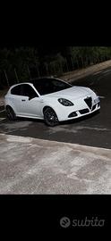 Alfa Romeo Giullietta 2013