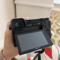 Sony alpha 6000+sigma 30 mm sony+ accessori