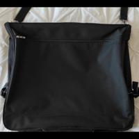 Borsa porta abiti nera Roncato, usata