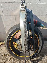 HONDA HORNET 600 FORCELLONE POSTERIORE COMPLETO