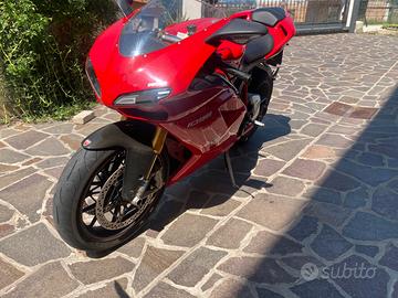 Dicati 1098