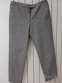 pantaloni 