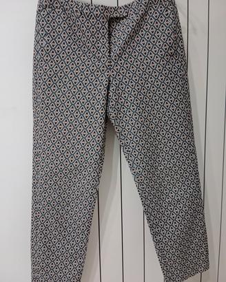 pantaloni 