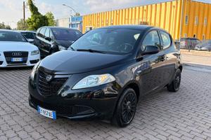 Lancia Ypsilon 1.2 69 CV 5 porte Elefantino