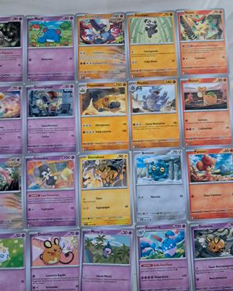 Lotto 30 carte Pokemon condizioni Near Mint