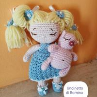 Bambolina uncinetto