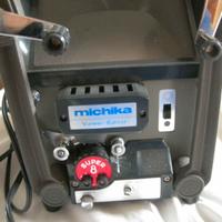 Moviola e  giuntatrice super8
