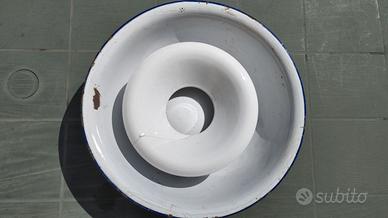 Sputacchiera '900 metallo smaltato Verbanum Stone