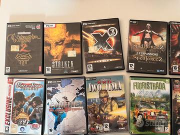 32 Giochi pc compiter uno sigillato