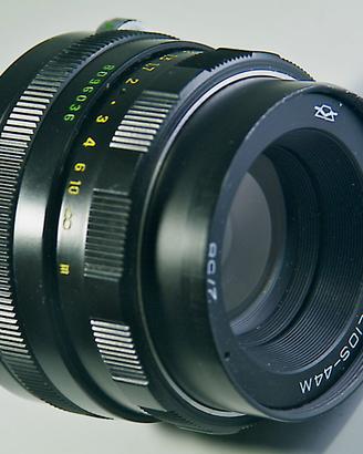 KMZ Zenit Helios 44M 58mm f2 attacco a vite M42
