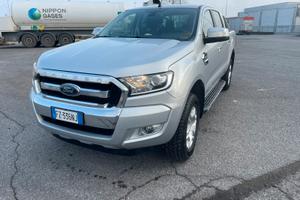 Ford Ranger Limited 2.2-Autocarro-