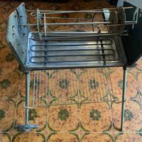 barbecue con spiedo + bistecchiera