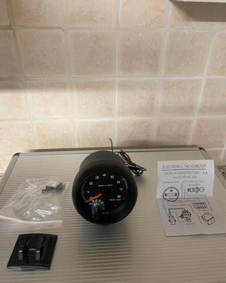 Contagiri per auto, tachimetro universale