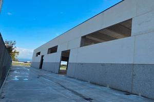 Capannone Industriale Artigianale con uffici