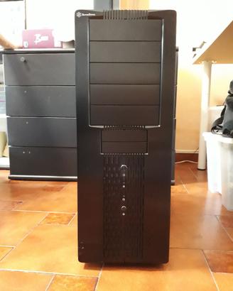 Case Silverstone Big-Tower