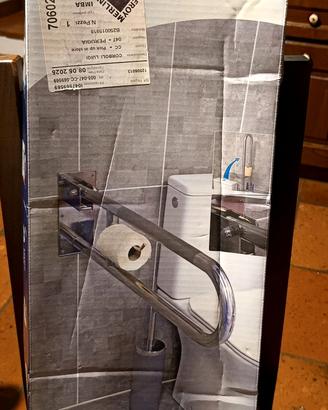 maniglia con porta carta igienica disabili