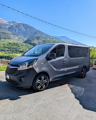 Opel Vivaro 1.6 Biturbo 145CV