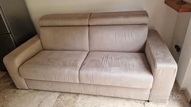 Divano di Poltronesofà
