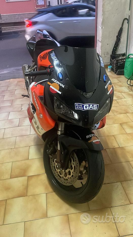 Honda Cbr Moto Usate 1000cc Honda CBR 1000 Usata In Vendita In Sicilia