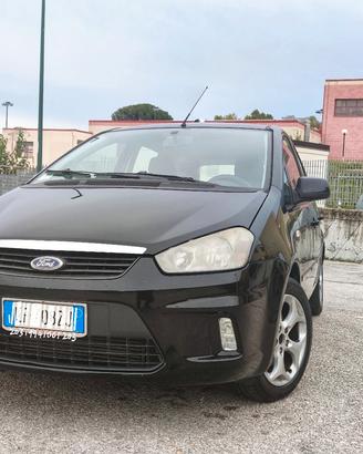 Ford C-Max 1.6 TDCi del 2010 con 230.000 km.
