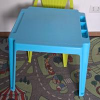Tavolino e sedia bambini