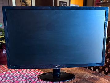 Monitor 24”