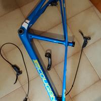 telaio lee cougan,freni sram,ruote miche,attacco s