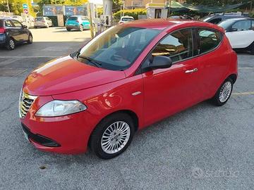 Lancia Ypsilon 1.2 69 CV 5 porte Elefantino