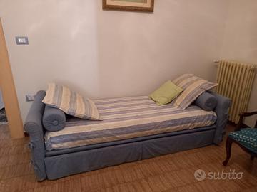 Divano letto con letto aggiuntivo estraibile