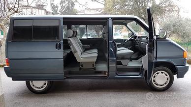 Volkswagen Caravelle (T4) 8 posti 1992