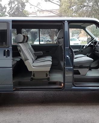 Volkswagen Caravelle (T4) 8 posti 1992