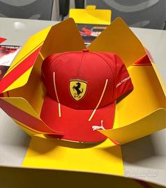 Cappello Ferrrari