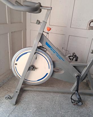 spin bike usata dechatlon