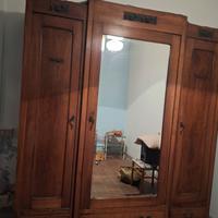 Armadi, como' , letto