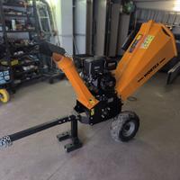 Cippatrice trita rami e arbusti