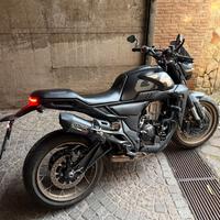 Naked Zontes gk 350 A2