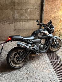 Naked Zontes gk 350 A2