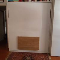 Letto matrimoniale a scomparsa.