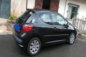 Peugeot 207 - 2007
