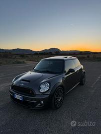 MINI Mini (R56) - 2011