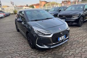 DS AUTOMOBILES DS 3 BlueHDi 100 Performance Line