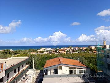 5 LOCALI A FICARAZZI