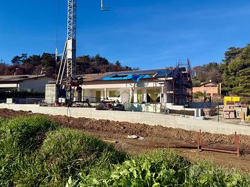 3 LOCALI A COSTERMANO