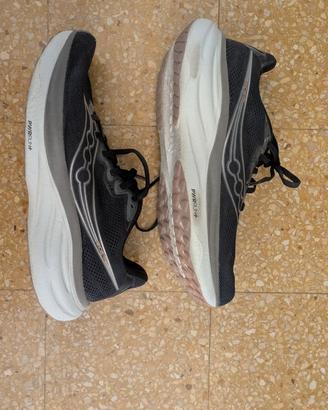 SCARPE SAUCONY RIDE 19 N. 44