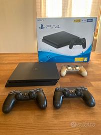 PS4 500gb+3 controller+9 giochi+borsa porta PS4