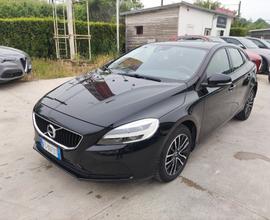 Volvo V40 D2 Business
