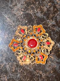 Spilla Vintage Barocca Oro-Strass Rossi e Topazio