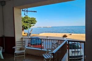 Veranda sul mare - casa vacanze FRONTE MARE